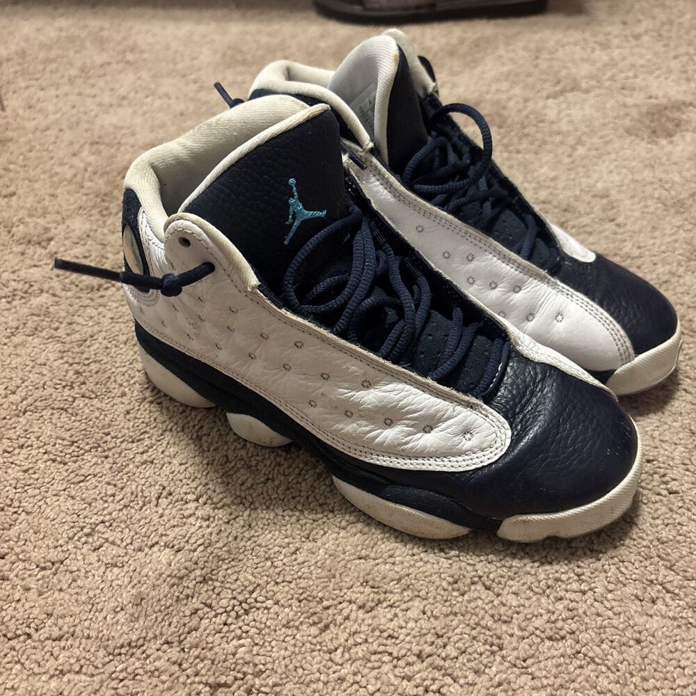 Nike Jordan Retro 13 Size 5Y White Obsidian Powder Blue pre owned No Box